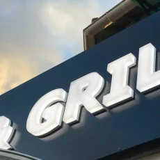 Enseigne-Grill-Avignon